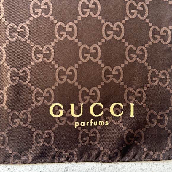 NWOT Gucci Silk Scarf - Picture 5 of 10